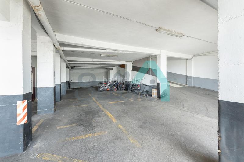 Foto 415a1076-b1a4-46ca-b618-46c7de6502d7. Appartement avec chauffage parking dans El Cristo Oviedo