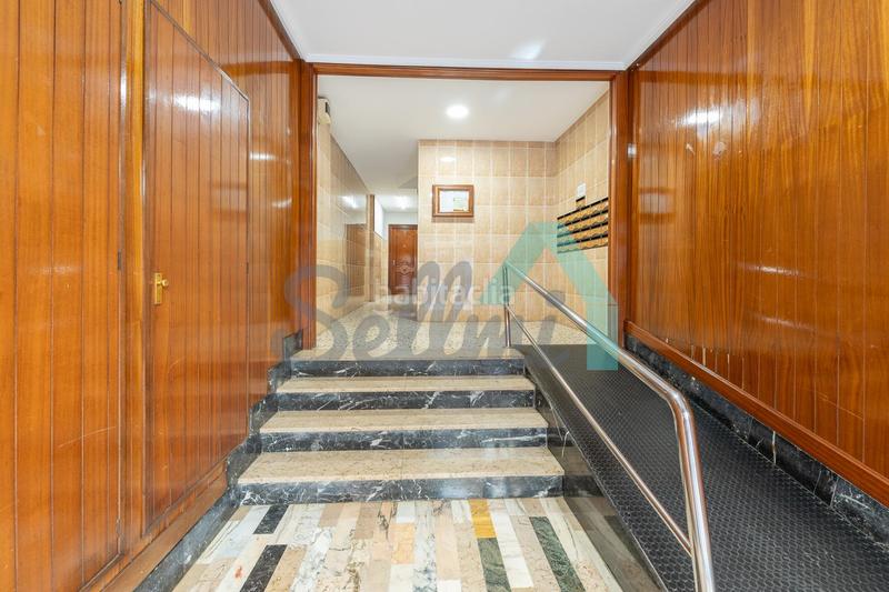 Foto cf1fba04-7cfd-46bf-af3d-a593b685867e. Etagenwohnung mit heizung parking in El Cristo Oviedo