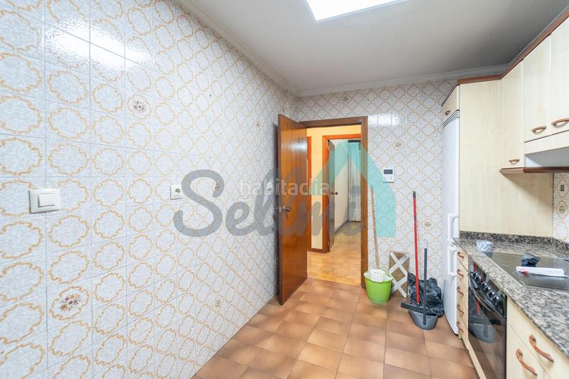 Foto a77bb98c-0cd7-4301-bcb7-b50d119e3324. Appartamento con riscaldamento parcheggio in Centro Avilés