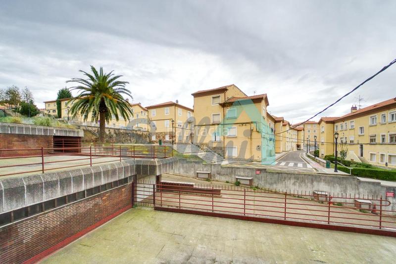 Foto a6b7c5a2-c826-47f3-bc2e-4bcc90b1ef86. Appartement avec chauffage parking dans Centro Avilés