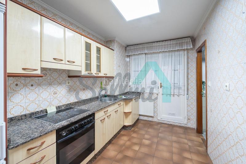 Foto 247aafbd-ed3c-4f07-a76f-65798448d26e. Piso en Centro Avilés