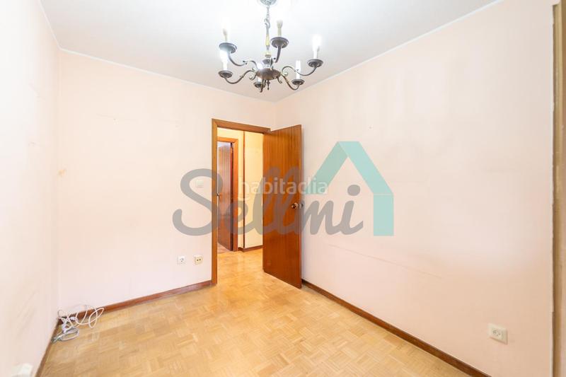 Foto 98086ff6-5eec-4138-874c-c3c3a8a6b81e. Piso en Centro Avilés