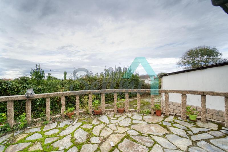 Foto bf7107b7-877a-4621-9739-55ba779d0b06. Casa amb calefacció aparcament piscina a Somió Gijón