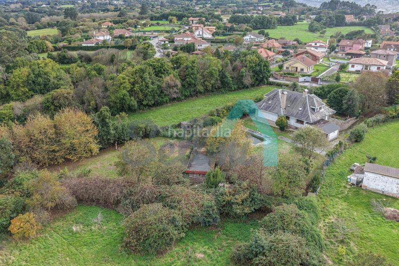 Foto 23f06328-1f43-4dc3-abff-e2d011efe69a. Haus mit heizung parking pool in Somió Gijón