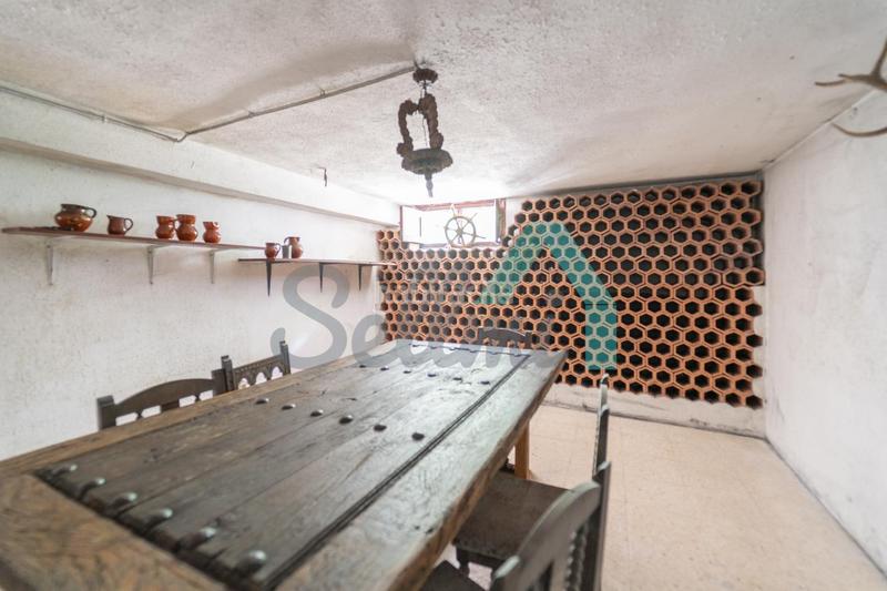 Foto 43cc6214-3fd7-404f-ad56-61c583f3449f. Haus mit heizung parking pool in Somió Gijón