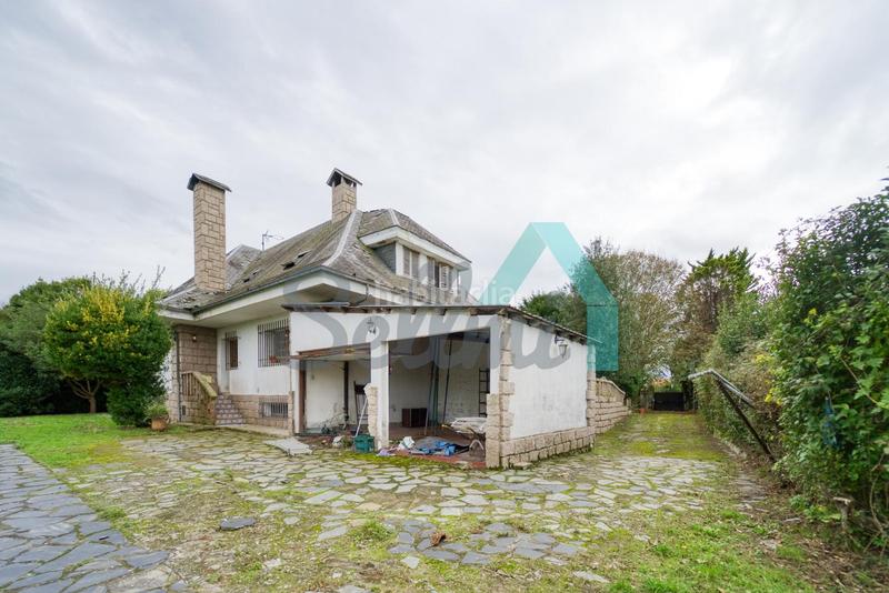 Foto fd2366bc-3c22-4991-babe-46281477aac5. Haus mit heizung parking pool in Somió Gijón