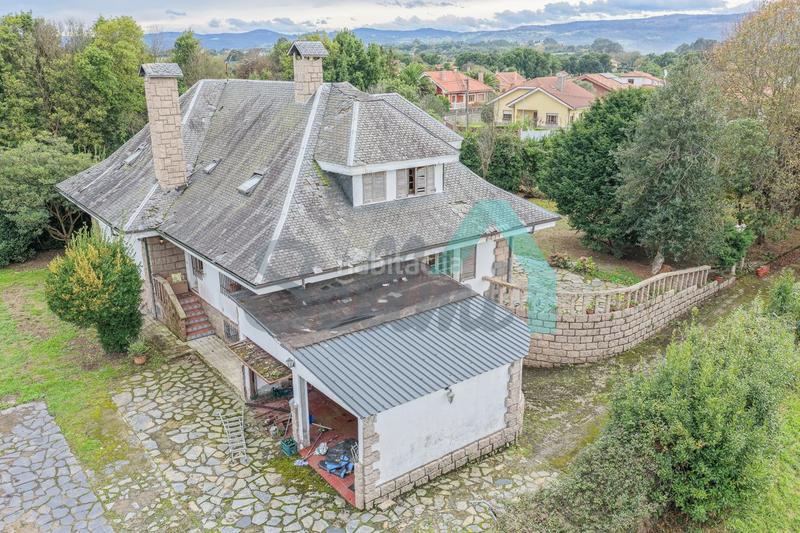 Foto 6656e361-4b82-452d-93cf-775137360552. House with heating parking pool in Somió Gijón