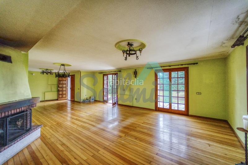 Foto b68dd4c8-af36-4ab9-a959-ee0ae30e3dad. House with heating parking pool in Somió Gijón