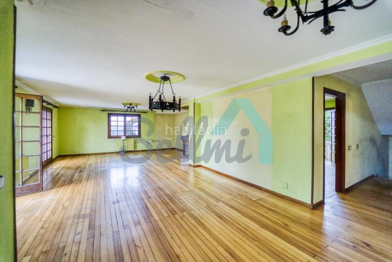 Foto de8013ac-dab3-49ec-a814-c96d4da18bc4. House with heating parking pool in Somió Gijón