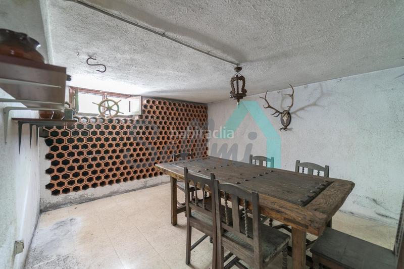 Foto e36659a6-20f4-4ca4-bcac-7ccda499942b. House with heating parking pool in Somió Gijón