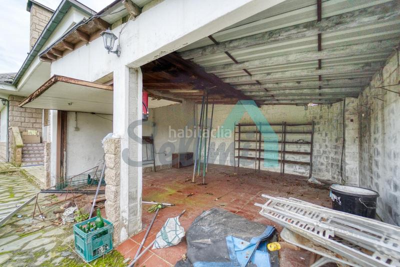 Foto f4939976-a87f-4e3b-8594-25cea4abac79. House with heating parking pool in Somió Gijón