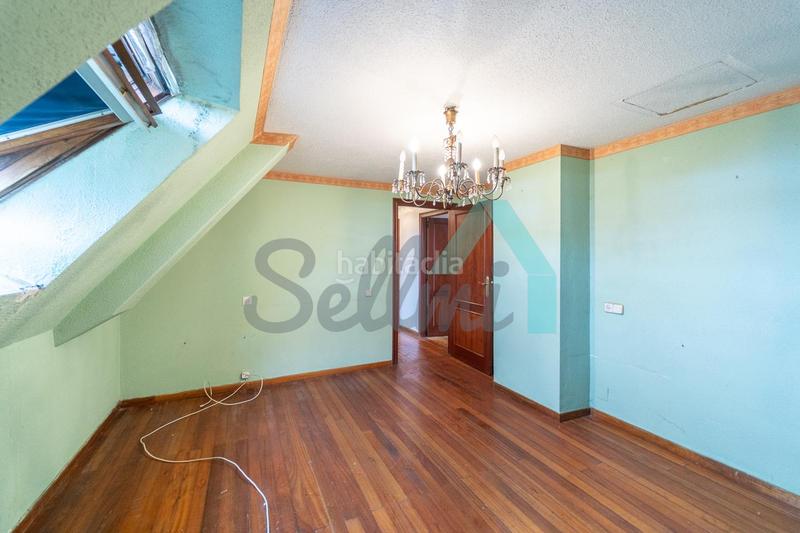 Foto 5ae9f329-9247-4e7e-b5ef-61d89d3a375c. Maison avec chauffage parking piscine dans Somió Gijón