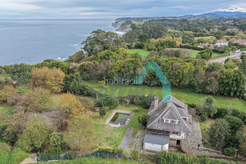 Foto 7ff86800-e90a-4f4b-b012-042c5ee40c59. Maison avec chauffage parking piscine dans Somió Gijón