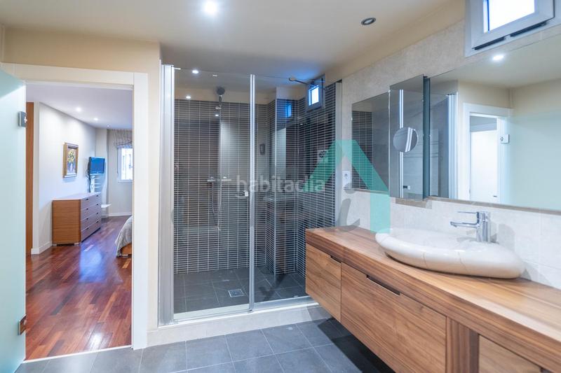 Foto c26fbb65-9ab4-4246-ad39-d02ae2ea4c9f. Appartement avec chauffage parking dans Centro Gijón