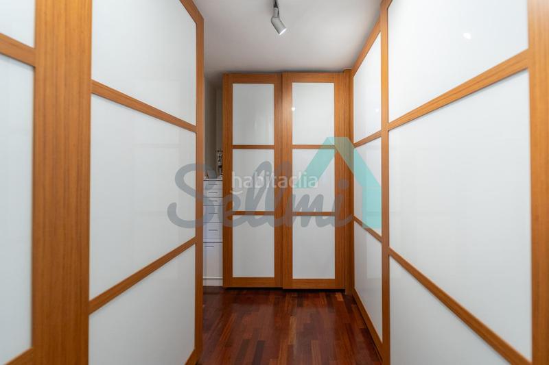 Foto d90debff-3c0b-4f20-a7b0-b83688d99e4d. Appartement avec chauffage parking dans Centro Gijón