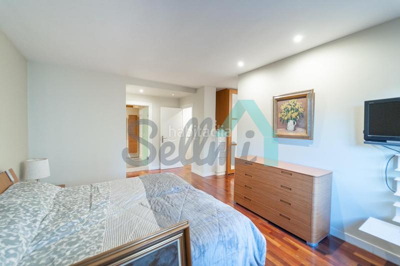 Foto 6ec154c4-fbc7-48ec-b248-e7a029071cd0. Flat with heating parking in Centro Gijón