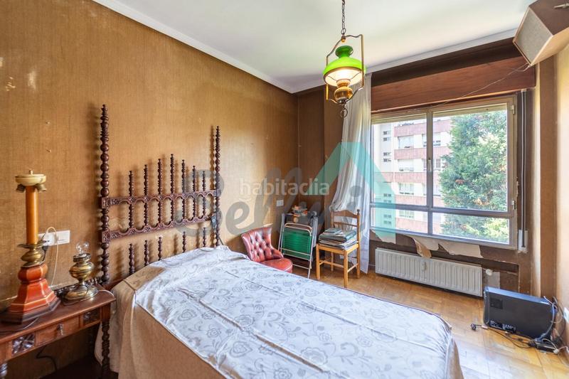 Foto b6248bf4-3ff1-495d-bbf7-d84ce165d314. Appartamento con riscaldamento parcheggio in Llamaquique Oviedo