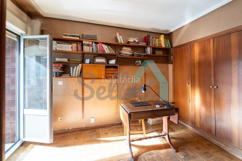 Foto 2f3506ef-7ba8-4801-984c-5206d09e18fd. Flat with heating parking in Llamaquique Oviedo