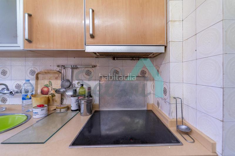 Foto 2a003085-eada-4fb4-bb8b-125a43050437. Pis amb calefacció aparcament a Llamaquique Oviedo