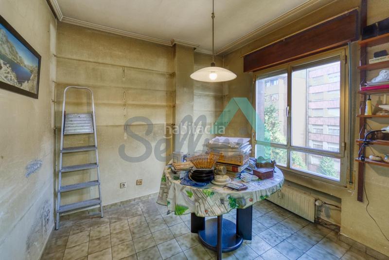 Foto ffe69817-07c1-4fa8-8667-2384955ba7ce. Pis amb calefacció aparcament a Llamaquique Oviedo