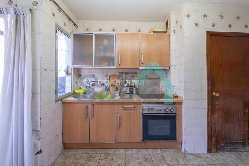 Foto 2869c56d-f5b3-44eb-823e-81e42e018b99. Piso en Llamaquique Oviedo