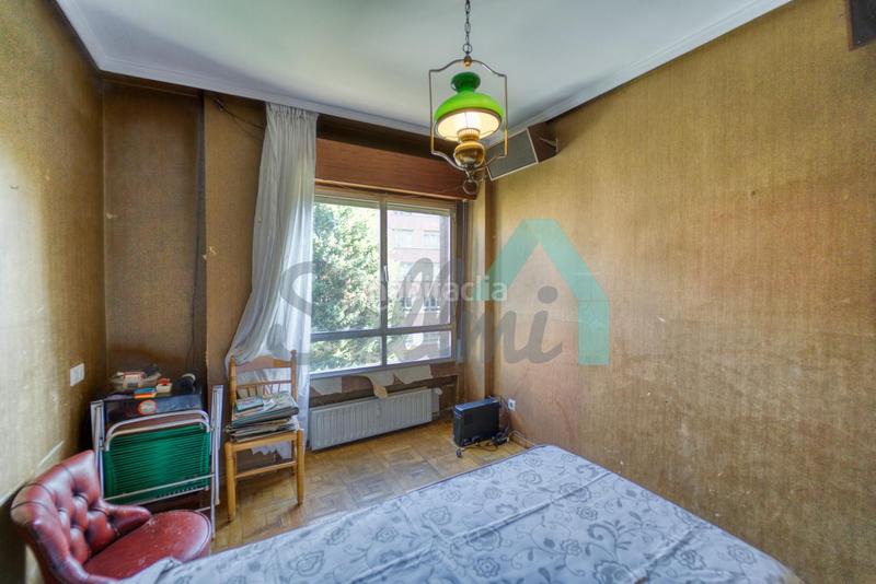 Foto 3372c086-6a46-444d-8d83-c9d9fa61b40c. Piso en Llamaquique Oviedo