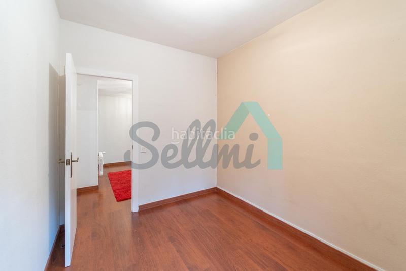 Foto 013edcc2-66f4-4416-95ba-9de49d4f913f. Rent ground floor with heating in Plaza de América Oviedo