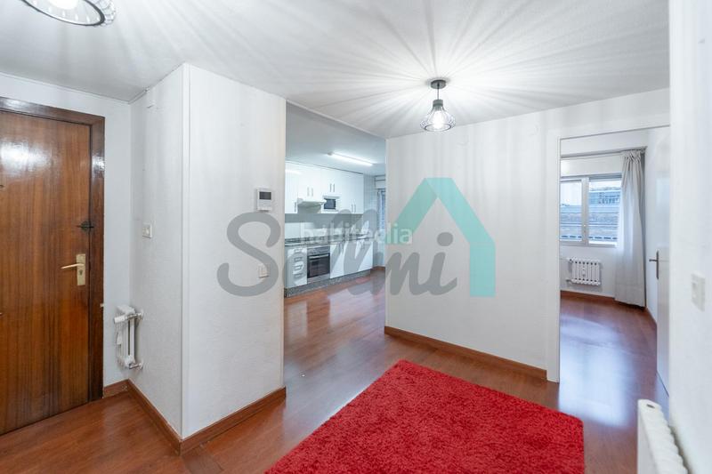 Foto 14a6d949-7047-48dd-b377-da16c6e75de5. Rent ground floor with heating in Plaza de América Oviedo