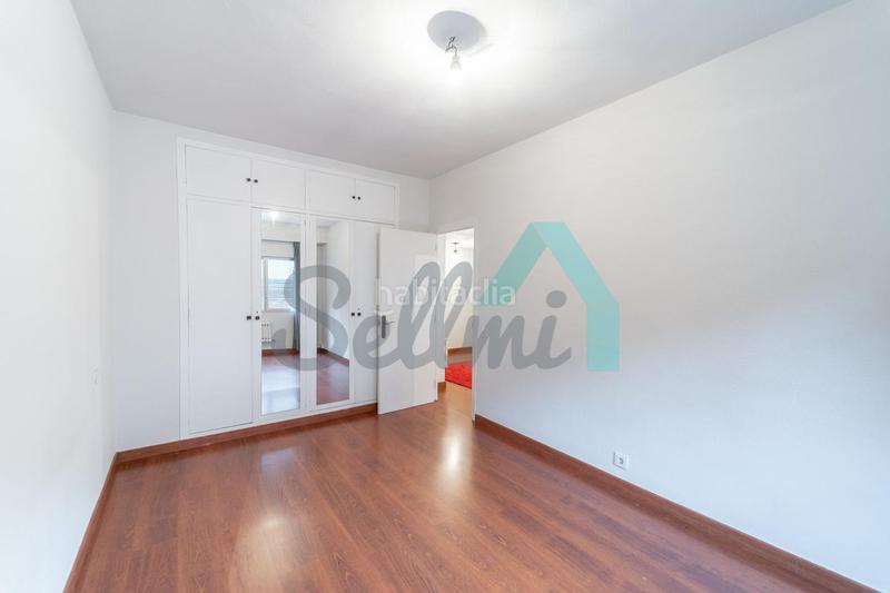 Foto 91f8fef8-b20f-4271-9c16-25a5dc7b2358. Rent ground floor with heating in Plaza de América Oviedo