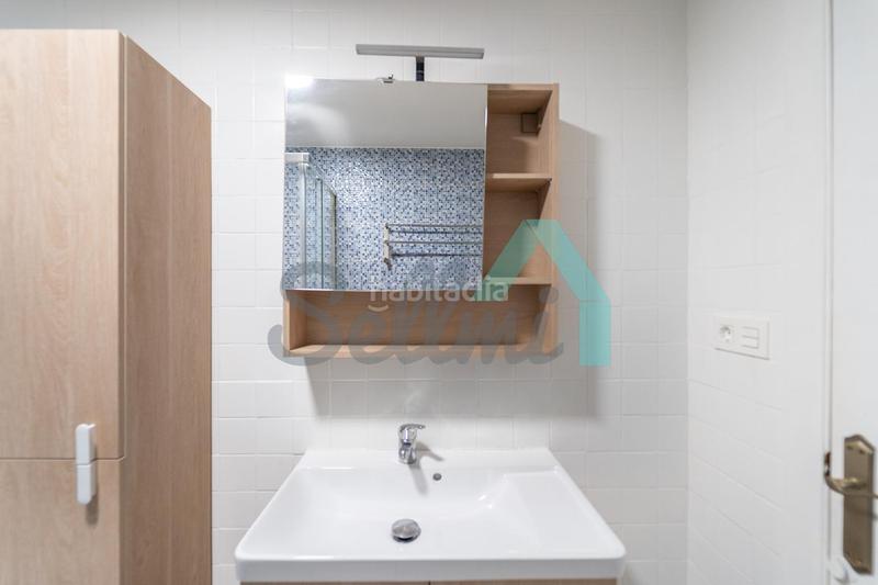 Foto 0eb88711-10fb-4ad3-8844-ad5d6261d1fe. Location rez-de-chaussée avec chauffage dans Plaza de América Oviedo