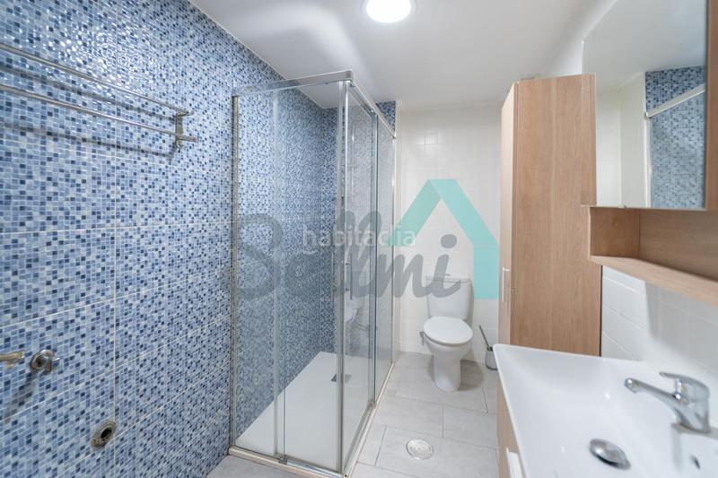 Foto d41ff653-0a86-4134-b4f5-5968d0bd1e14. Location rez-de-chaussée avec chauffage dans Plaza de América Oviedo