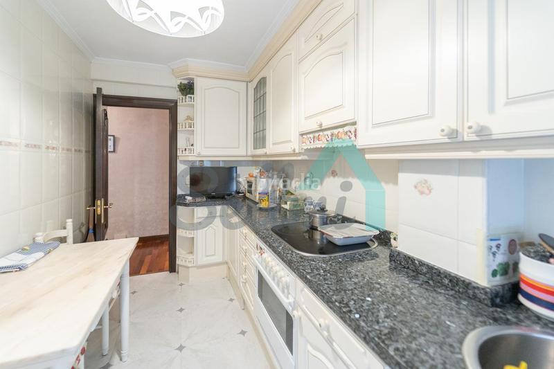 Foto a2460836-2b42-4b78-9c84-226cb11f4f80. Pis amb calefacció a Centro Gijón