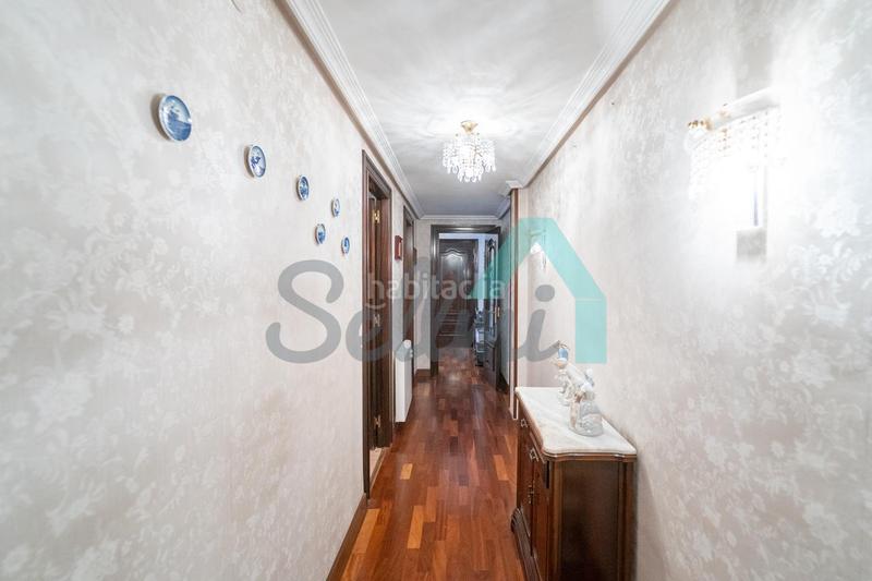 Foto 0e1d3ea7-a716-47de-ae90-4e1c8e7d2a72. Piso en Centro Gijón