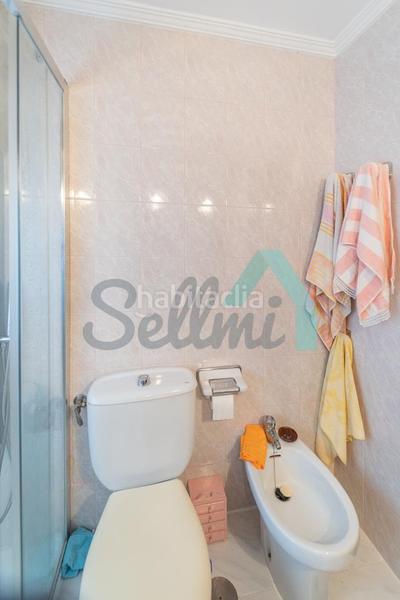 Foto cb67e6c9-1edc-4f9c-a87a-e71f3b0ce586. Piso en Centro Gijón