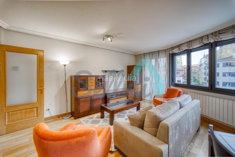 Foto fd053415-55ea-4f8a-80d8-fdce6121335b. Affitto appartamento con riscaldamento in Salesas - Foncalada - Campoamor Oviedo