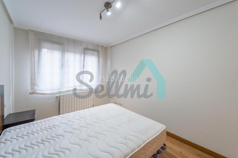 Foto 8081d1f2-9502-4d71-a263-bf5bbf942e60. Miete etagenwohnung mit heizung in Salesas - Foncalada - Campoamor Oviedo