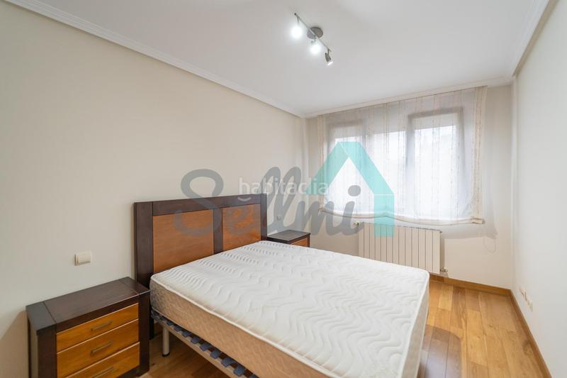 Foto 81320258-9b56-4c68-ba30-ee5e38d14a7c. Miete etagenwohnung mit heizung in Salesas - Foncalada - Campoamor Oviedo