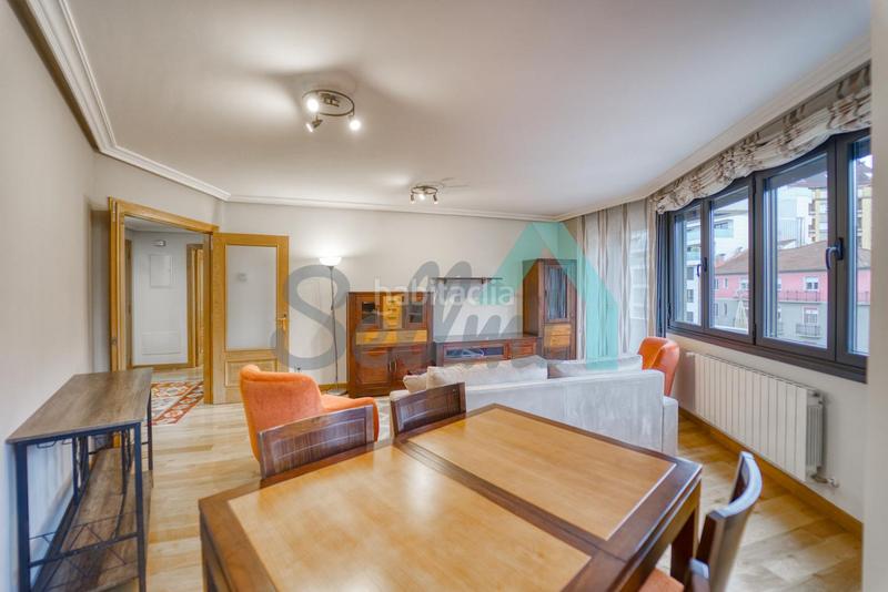 Foto a7400184-b9a0-4b10-839e-01a125091d2e. Rent flat with heating in Salesas - Foncalada - Campoamor Oviedo