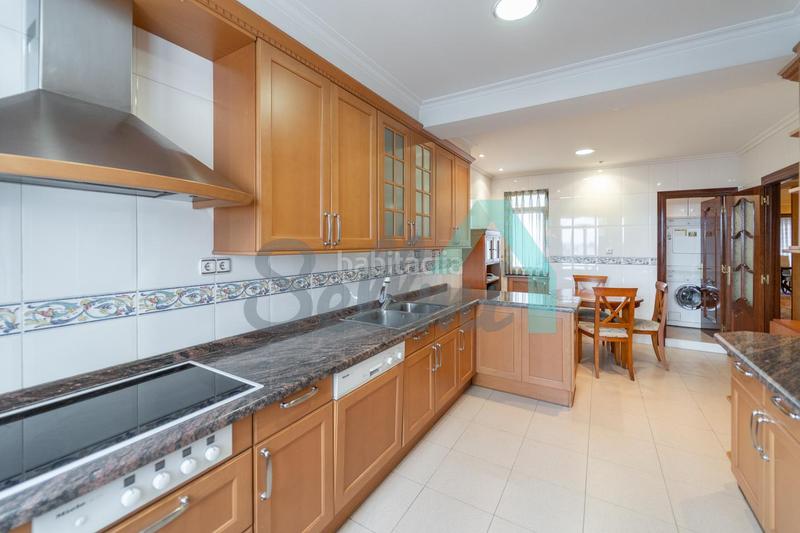 Foto 43337aed-e2e3-4609-9ca2-10b5f10b2621. Appartamento con riscaldamento in Salesas - Foncalada - Campoamor Oviedo