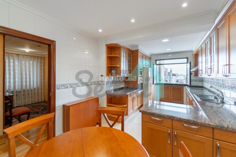 Foto 224f2a90-17d7-4787-be46-439a28121cb0. Etagenwohnung mit heizung in Salesas - Foncalada - Campoamor Oviedo