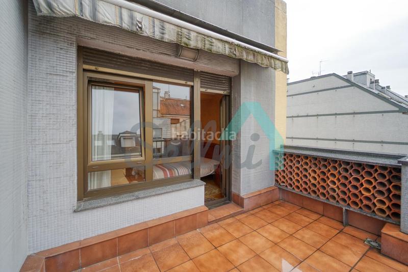 Foto 41ca2c6f-5c48-46d4-bfb3-504dc014a95e. Etagenwohnung mit heizung in Salesas - Foncalada - Campoamor Oviedo