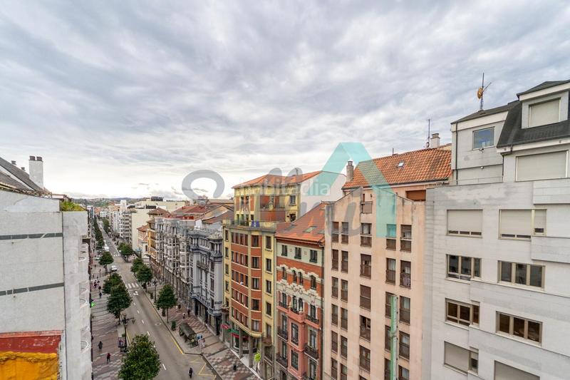 Foto 4d2ae22c-1b9f-425a-b039-1a99fad22719. Etagenwohnung mit heizung in Salesas - Foncalada - Campoamor Oviedo