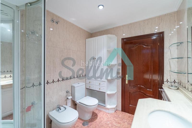 Foto 7338eb85-69a7-489b-82d3-216c3bd889d6. Etagenwohnung mit heizung in Salesas - Foncalada - Campoamor Oviedo