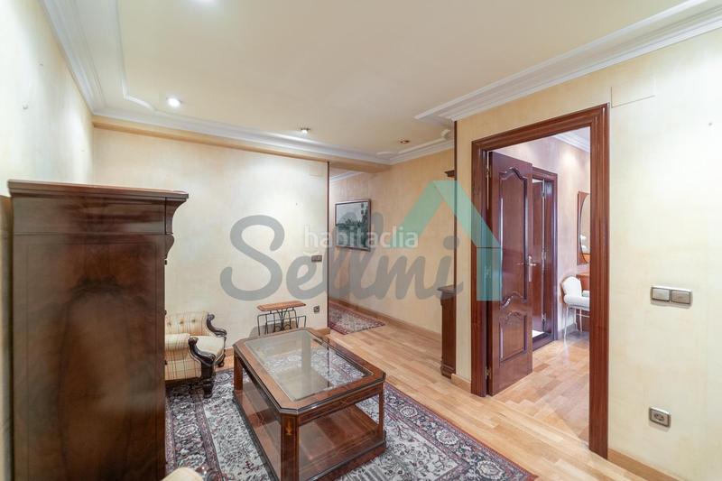 Foto 86115004-557f-41f7-b2ca-eb9eb883e3ad. Etagenwohnung mit heizung in Salesas - Foncalada - Campoamor Oviedo