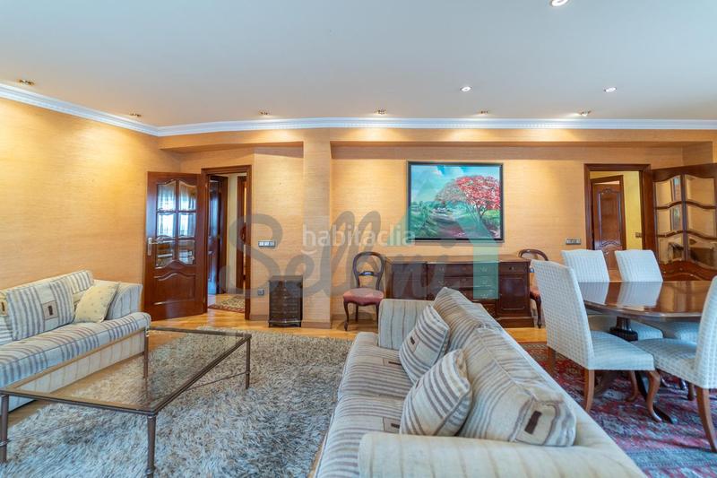 Foto ba4fd01c-7d3f-43b4-bcd4-12ab71ec0447. Etagenwohnung mit heizung in Salesas - Foncalada - Campoamor Oviedo