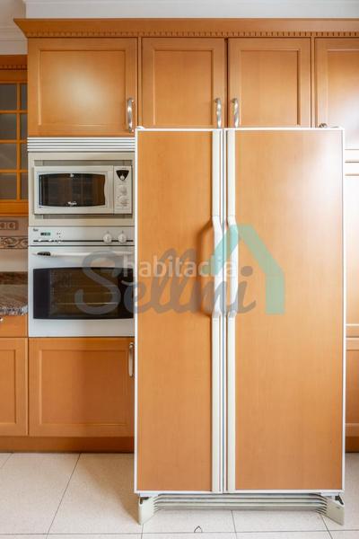 Foto cf64e6f0-5f2d-4fcb-86fe-b5f5908a3107. Etagenwohnung mit heizung in Salesas - Foncalada - Campoamor Oviedo