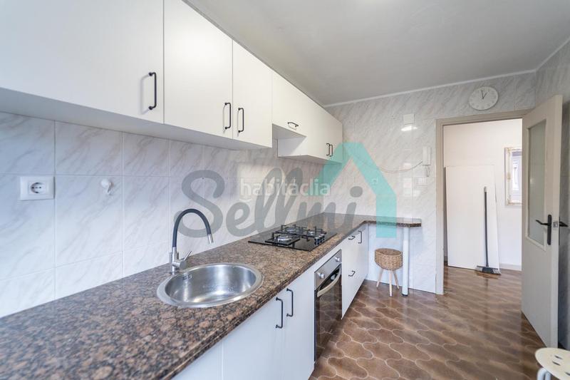 Foto 1125f3e2-6712-4f64-8f30-2bee85343783. Appartamento con riscaldamento in Llanera