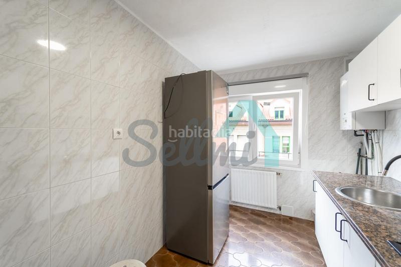 Foto 70e52aef-f4e9-48b4-922c-8b6e8f989cc2. Appartamento con riscaldamento in Llanera