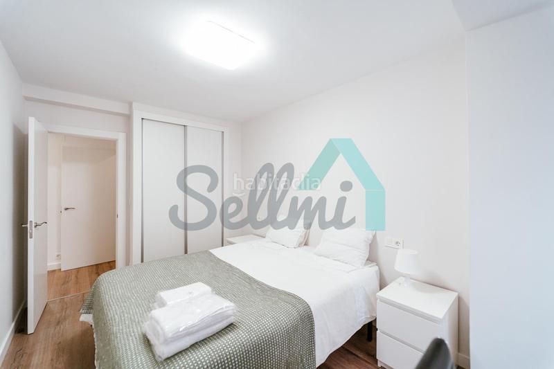 Foto 482cbfbf-3727-4b0c-a0b3-7ffb6a95edbd. Rent flat with heating in Centro Gijón
