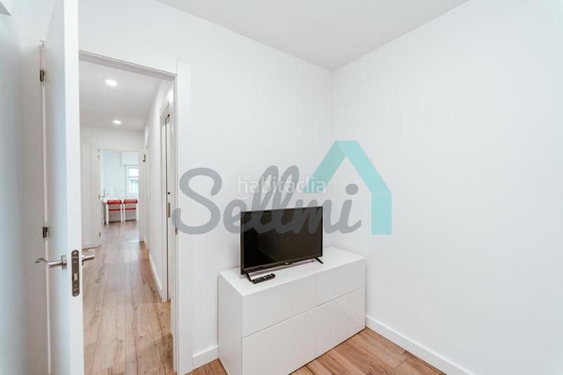 Foto 6a5b87f0-86c0-433c-bc2b-20aa4a29175f. Rent flat with heating in Centro Gijón